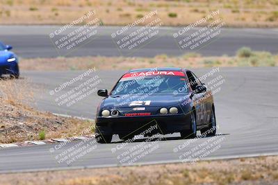 media/May-31-2025-CalClub SCCA (Sat) [[2c1a04e1ee]]/Qualifying/Group 1/Turn 4/